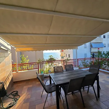 Sunny Sea View Apartment- Golem,durres 公寓 Durrës