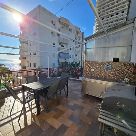 Sunny Sea View Apartment- Golem,durres 公寓 Durrës